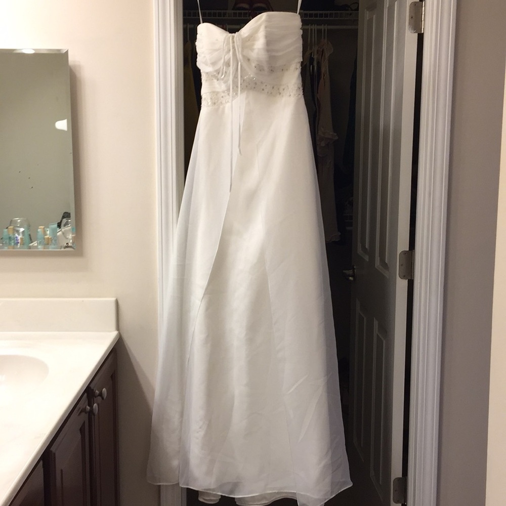 Wedding dress with veil